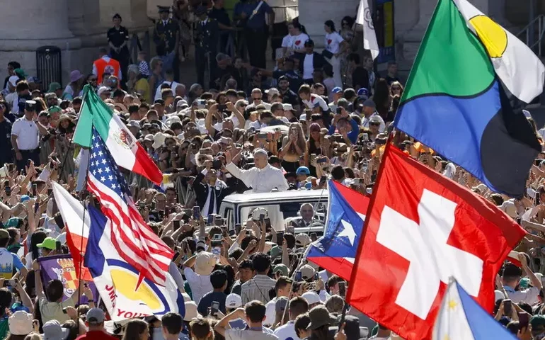 Leão XIV defende diplomacia como caminho para resolver conflitos