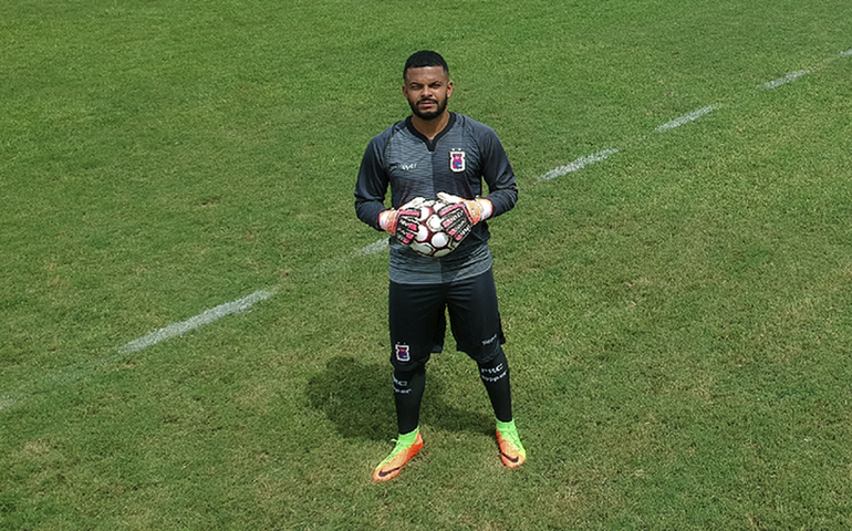 Azulão fecha contratação do goleiro Thiago Rodrigues