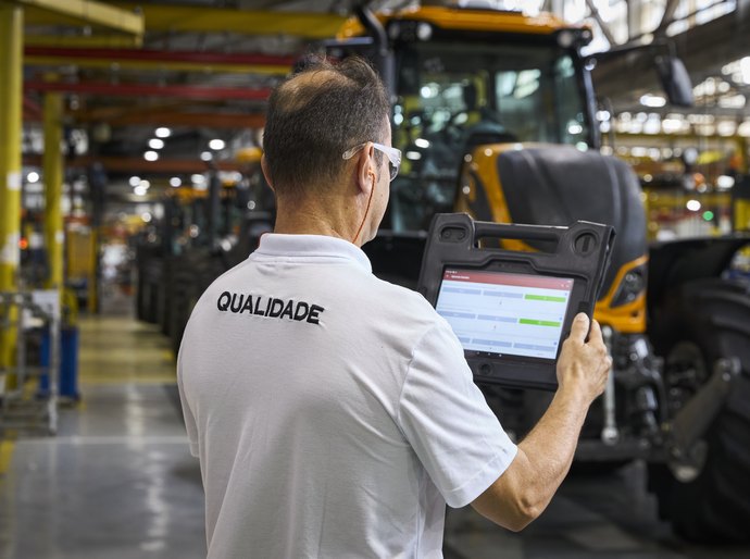 Inteligência artificial na manufatura aumenta precisão e agilidade na produção de máquinas agrícolas