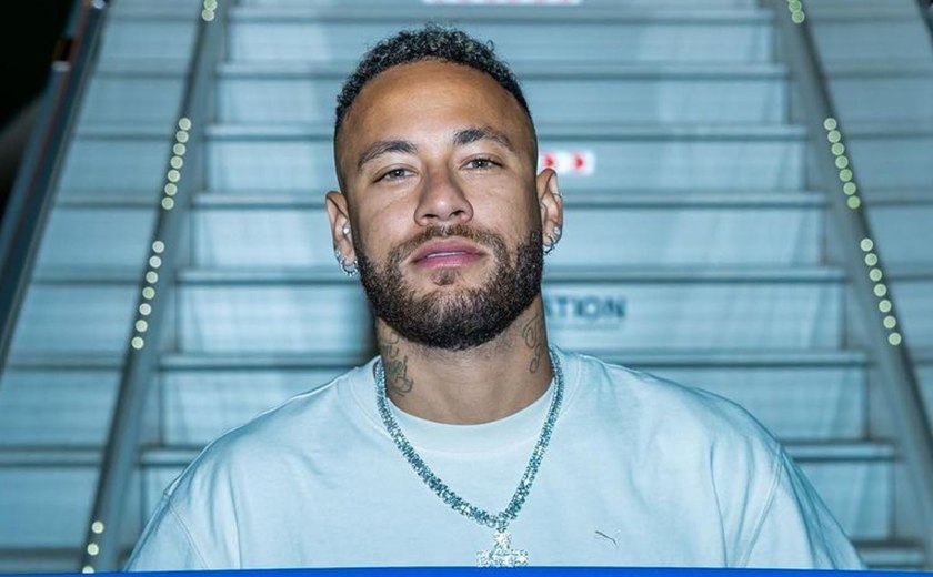 Neymar: imprensa internacional destaca 'infidelidade' ao anunciar nascimento de filha