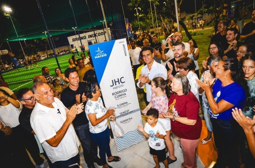 JHC inaugura Praça Inocoop e consolida aplicação histórica de investimentos públicos na parte alta