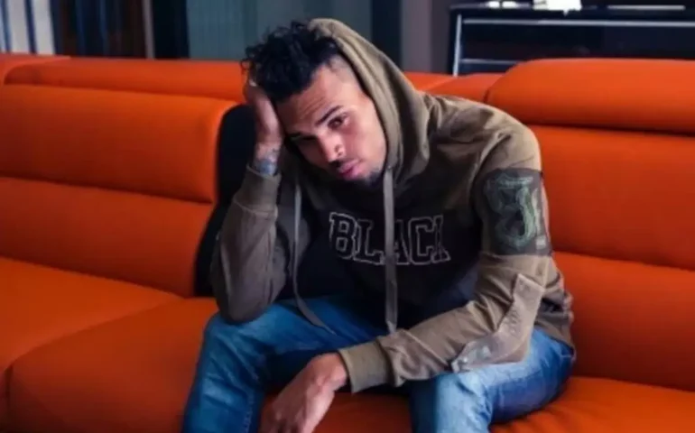 Chris Brown: ingressos esgotam em uma hora e cantor fará mais um show em SP