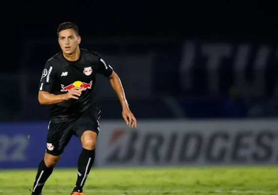 Zagueiro Renan, do Bragantino, se envolve em acidente com morte; jogador tinha sinais de embriaguez