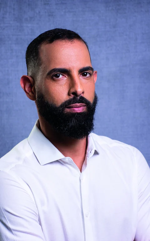 Doutor em Administração ensina como usar IA para impulsionar as vendas no digital