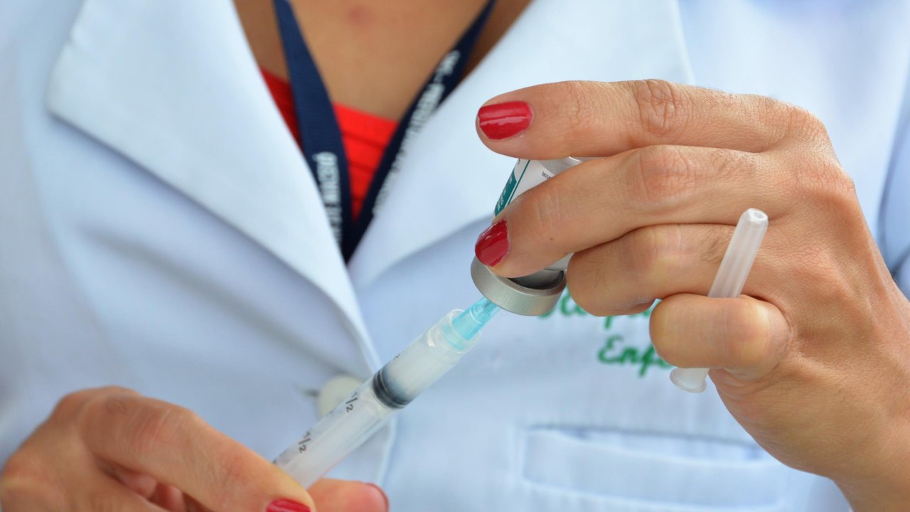 Sesau reforça a importância da vacinação de crianças e adolescentes contra a dengue