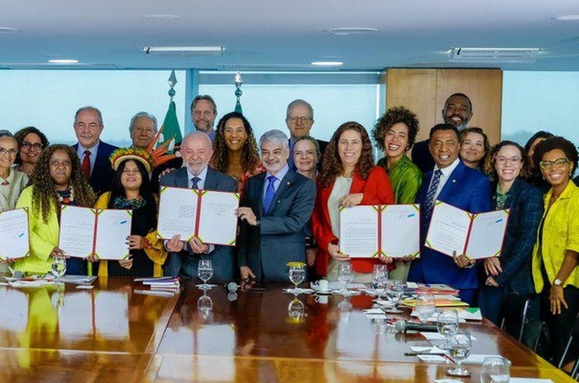 Lei reserva 30% das vagas no serviço público a negros, indígenas e quilombolas