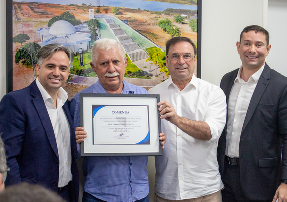 Em Arapiraca, Juceal promove reunião e homenageia empresários e autoridades com comenda