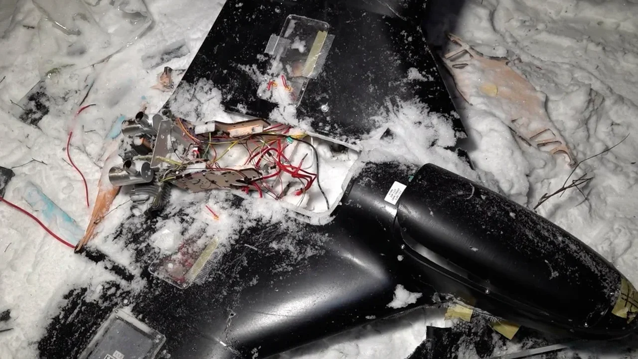 Rússia afirma que um ataque com drone ucraniano matou 24 pessoas na Ucrânia ocupada, enquanto as tensões aumentam em meio às negociações de paz