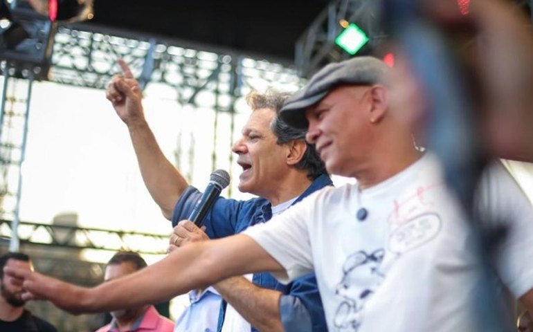 Haddad e ministros participam de ato do 1° de Maio no ABC e cobram Congresso por fim da escala 6x1