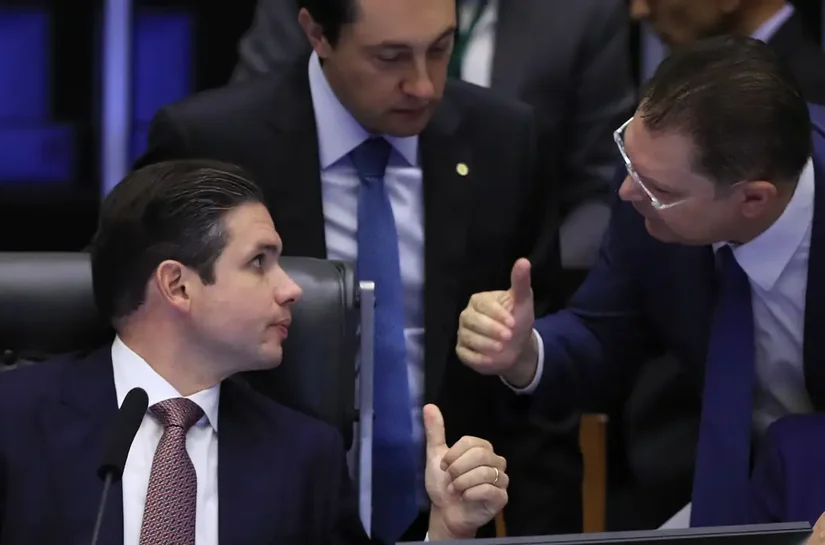 Câmara restabelece voto secreto em PEC da Blindagem