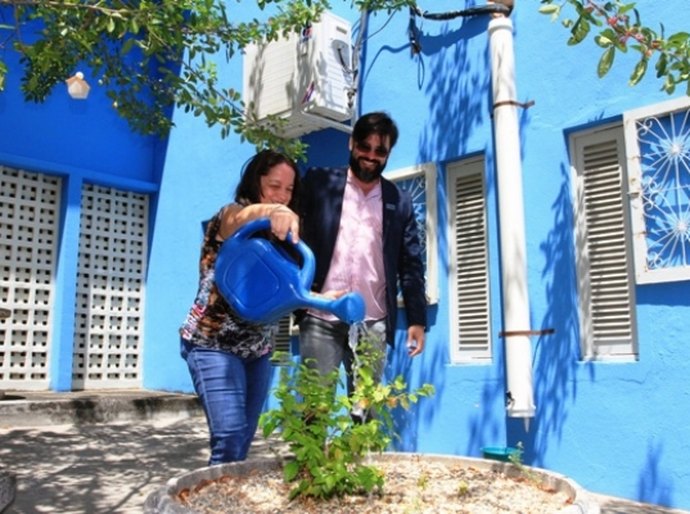 Educação reutiliza água de ares-condicionados para regar plantas e limpeza