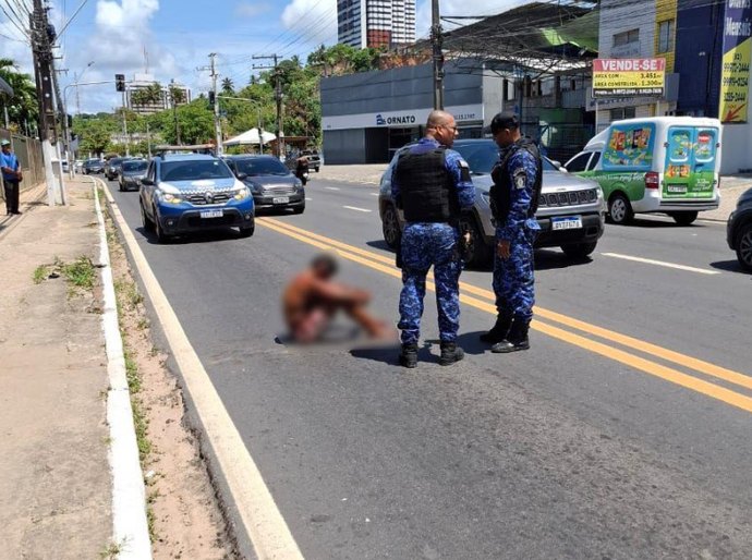 Guarda Civil Municipal resgata homem ferido com golpes de arma branca na Av. Gustavo Paiva
