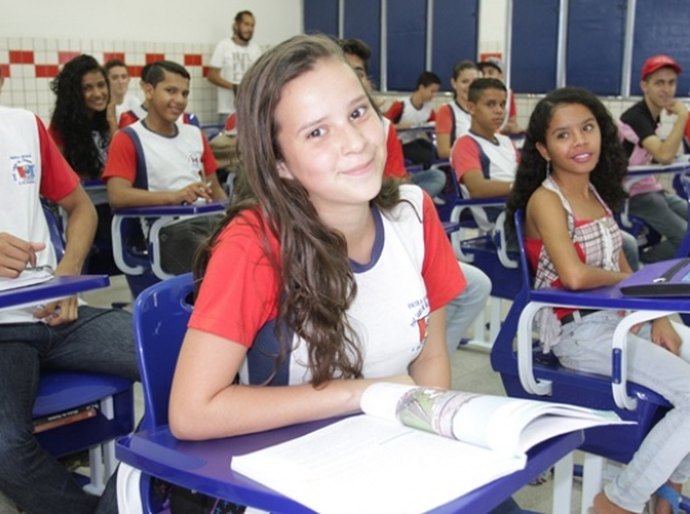 Educação oferta 920 vagas para o Ensino Integral em 7 escolas do Sertão