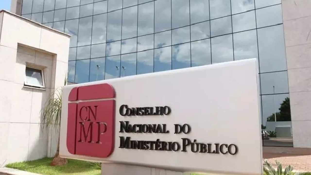 Aprovado em 1 minuto, novo penduricalho do MPF excede norma