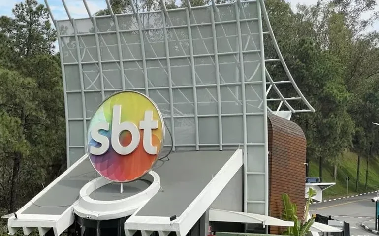 SBT publica carta aberta após críticas de Zezé Di Camargo ao posicionamento da emissora