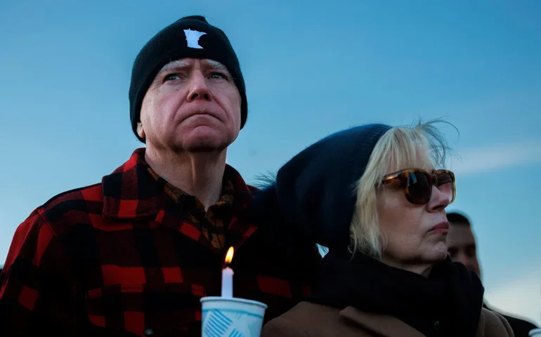 Departamento de Justiça intima Walz e outros na investigação de obstrução de execução de imigração