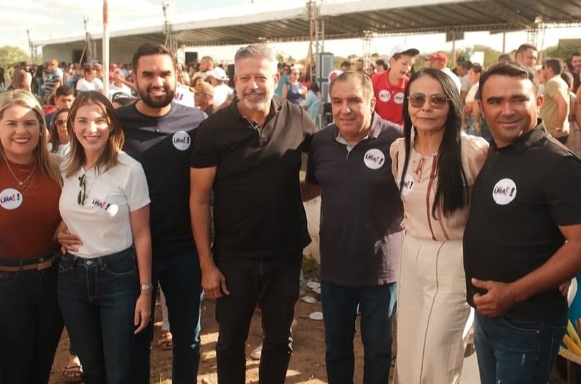 Piranhas promove grande manifestação de apoio a Arthur Lira e confirma ex-presidente da Câmara como candidato do Sertão ao Senado