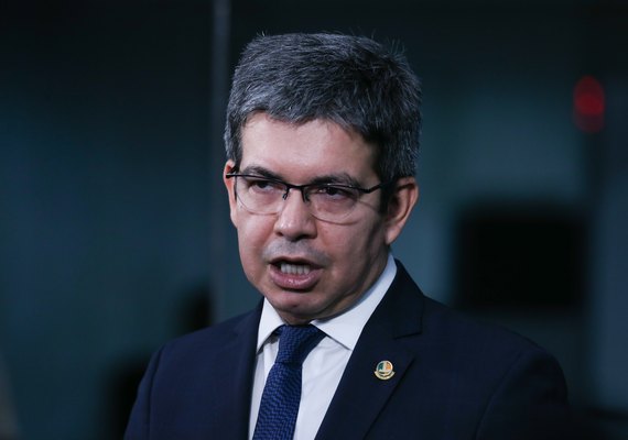 Randolfe Rodrigues: PEC, PLP e PL do pacote fiscal têm de ser votados neste ano