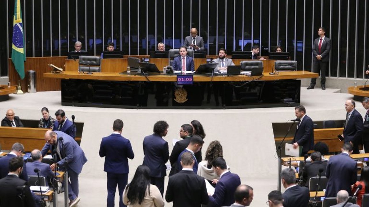 Câmara aprova adesão do Brasil a acordo da OMC sobre comércio de aeronaves civis