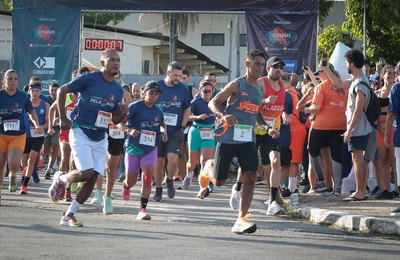 Cosems-AL faz corrida inédita pela Saúde e atrai centenas de atletas para Jaraguá