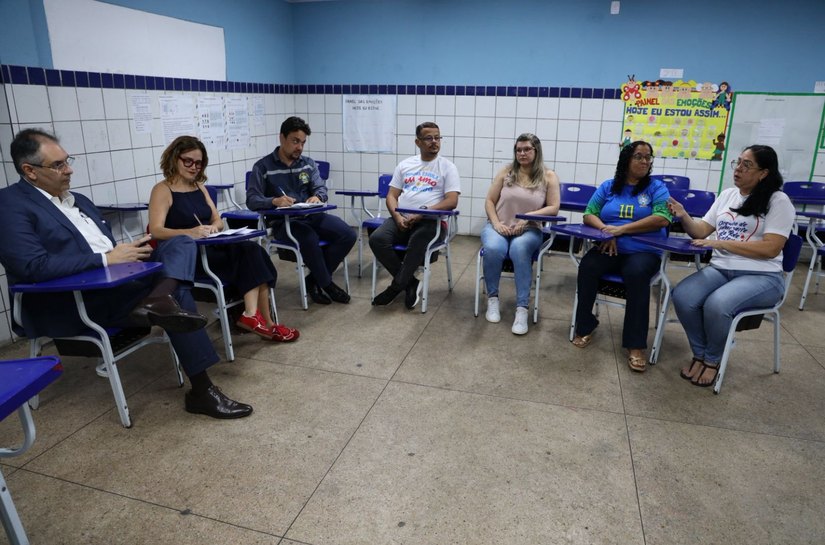 MPAL e MPF verificam situação da EJA em escola estadual do Vergel, em Maceió