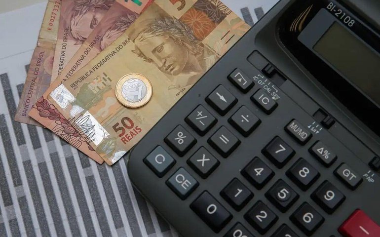 Inflação deve fechar 2025 em 4,80%