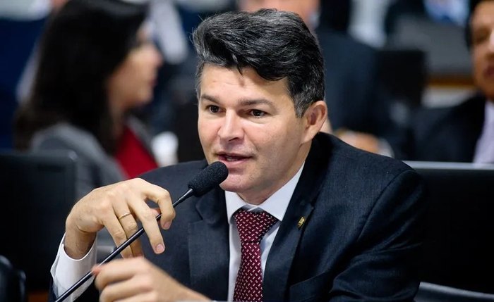 Vice-líder do governo Bolsonaro na Câmara, José Medeiros, recebeu a maior doação individual : R$ 500 mil do produtor rural Odílio Balbinotti Filho