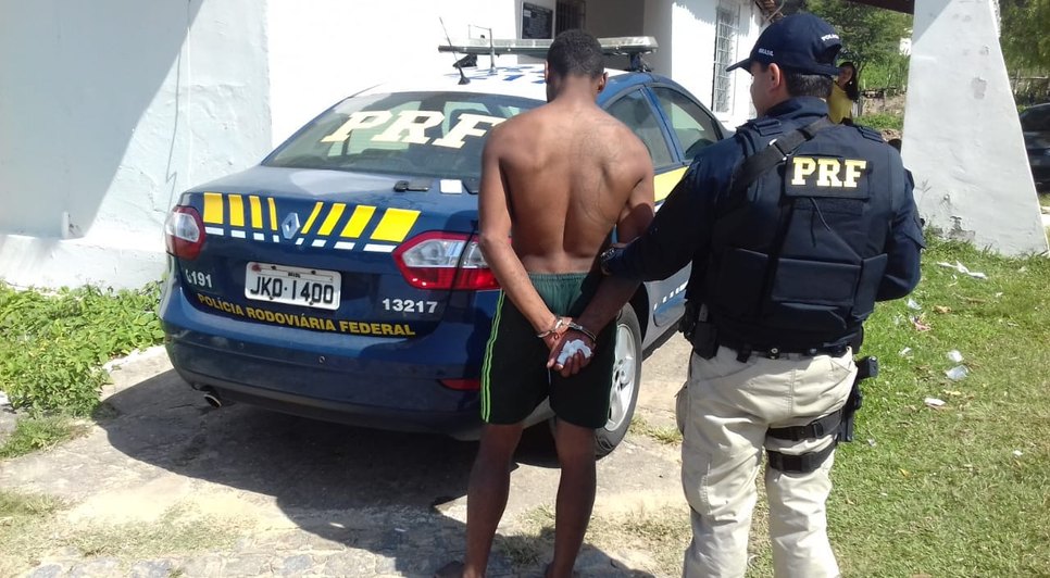 prf prende assaltante 