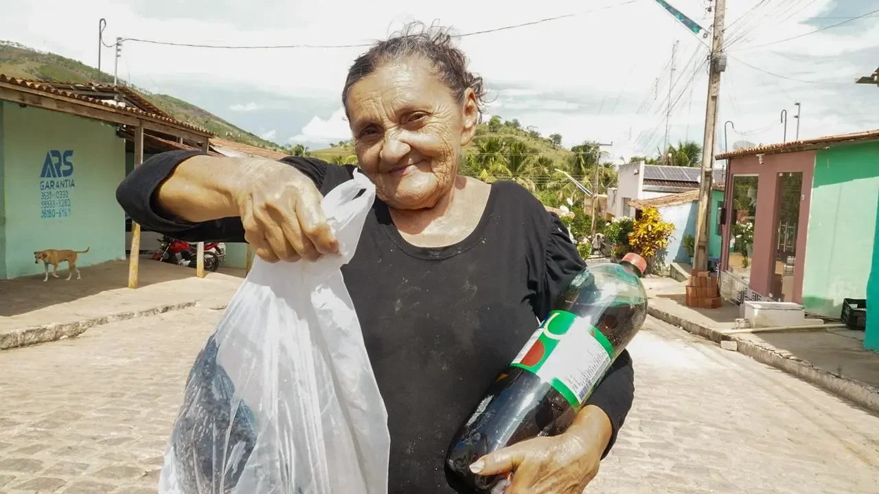 Até quando o povo vai deixar ser iludido com ovos, peixes e a páscoa política?