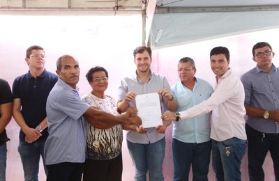Comunidade da Poeira comemora início das obras de reforma e ampliação da Igreja e revitalização da Praça