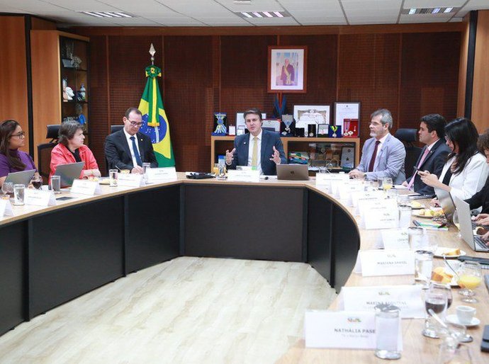 Mais de 58% dos municípios brasileiros melhoraram alfabetização em 2024