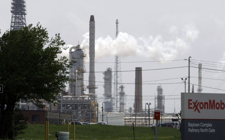 Companhias petrolíferas dos EUA alertam governo sobre agravamento da crise no Oriente Médio