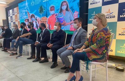 Câmara acompanha lançamento do Painel de Indicadores Educacionais de Maceió