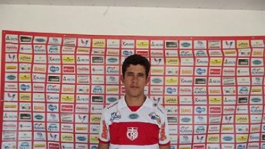 Alagoano 2012: CRB apresenta zagueiro Rodrigo Barros