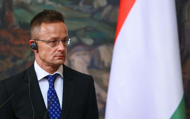 Chanceler húngaro: trégua de Natal ajudaria a resolver crise na Ucrânia