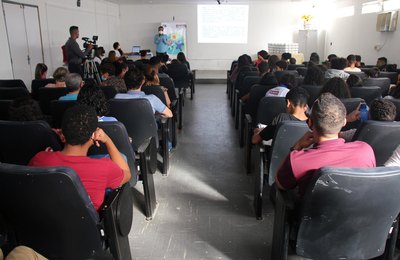 “É dever de todos zelar pela qualidade de vida das nossas crianças”, diz servidor do TJAL em palestra