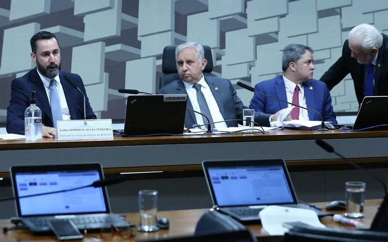 Comissão do Senado aprova nomes para duas diretorias do Banco Central