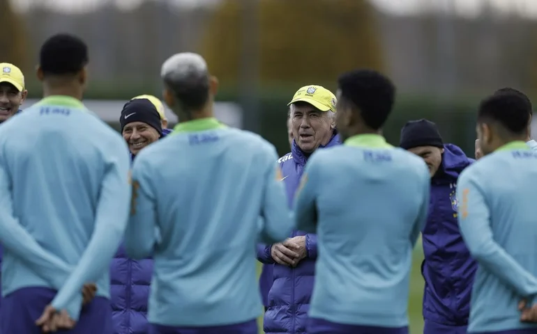 Ancelotti começa a esboçar equipe para amistoso contra o Senegal