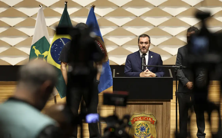 Diretor da PF: Críticas de presidente da Câmara não afetarão investigação contra deputados