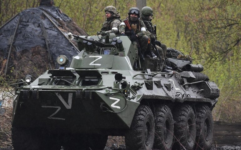 Exército russo anuncia controle de 16 povoados, incluindo Kupyansk, na Ucrânia