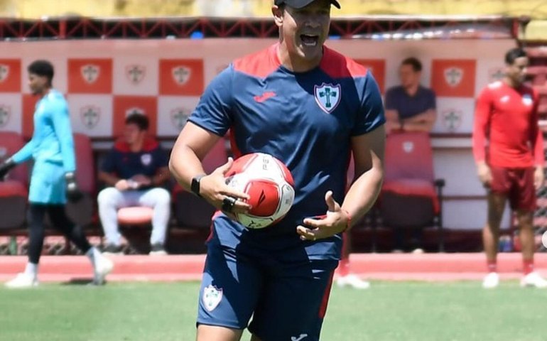 Portuguesa demite Dado Cavalcanti antes de confronto direto com o Corinthians
