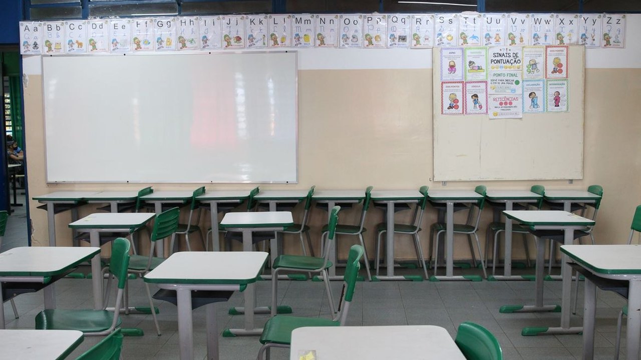 Escola municipal sofre quatro furtos em uma semana na Pavuna; PM busca suspeitos