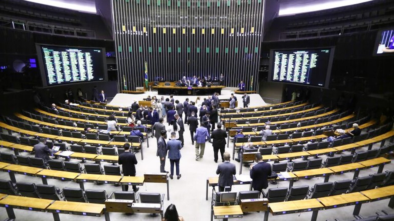 Derrite irá se licenciar da secretaria de Segurança de SP para ser relator de projeto na Câmara que equipara facções a terrorismo
