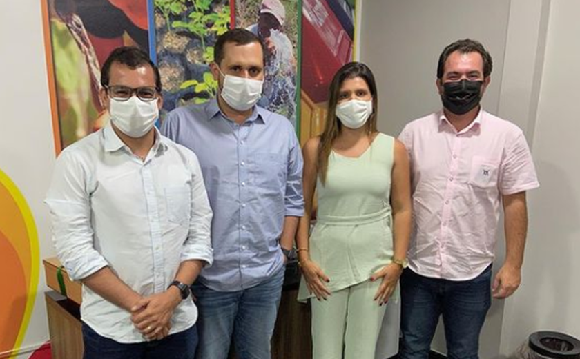 Na Semarh, prefeita Marcela Gomes consegue garantir novos projetos para Novo Lino