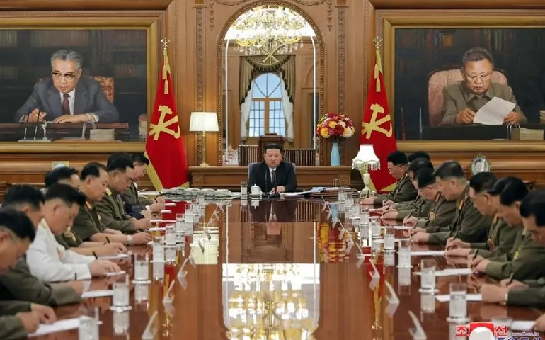 Coreia do Norte anuncia fracasso em lançamento de satélite de espionagem