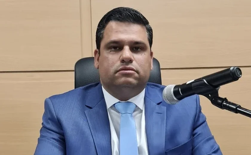 Vereador Thiago ML acumula faltas e pode ser afastado de mandato em Arapiraca