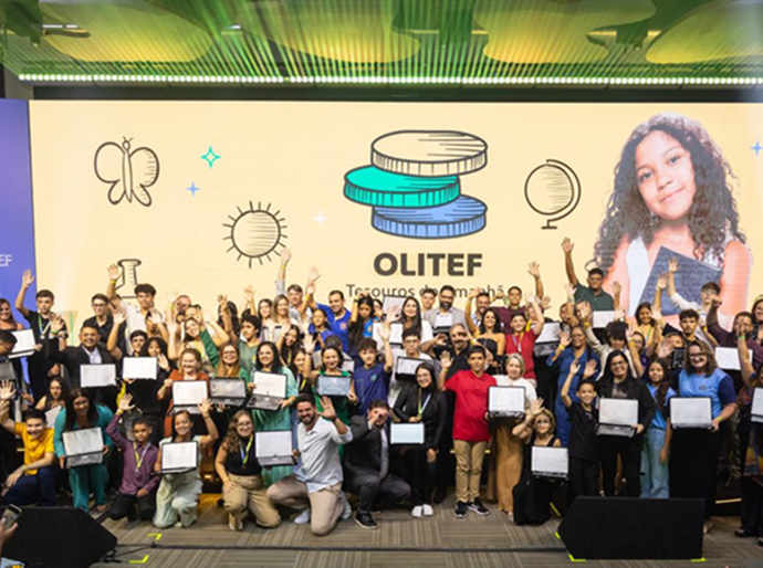 OLITEF prêmios e homenageia escolas públicas em cerimônia emocionante com presença de autoridades em Brasília