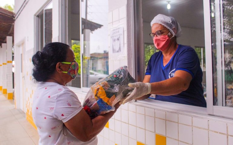 Educação define calendário para entregas dos kits merenda a todas as escolas