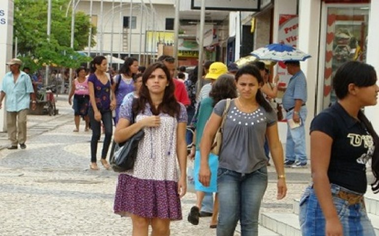 Mais de 60% da população irá às compras para o Dia das Crianças em Arapiraca