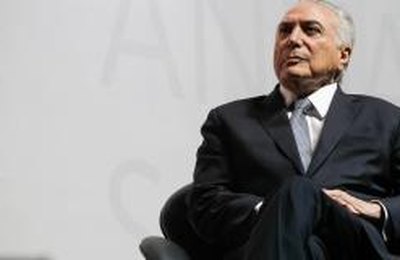Temer diz que semipresidencialismo seria útil ao Brasil